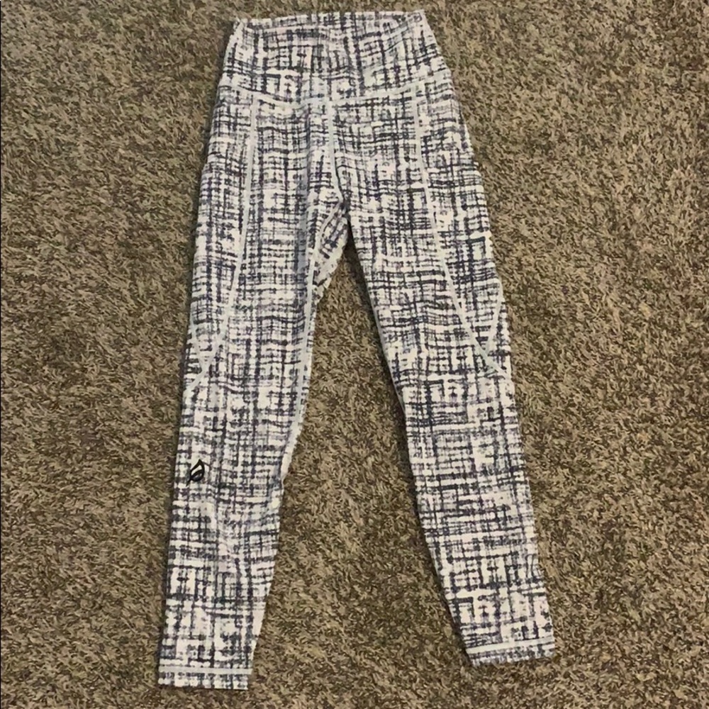 Alainah pocket legging 23’